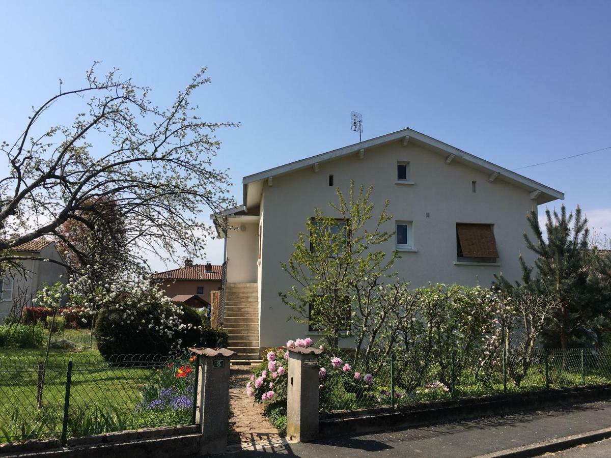 Chambre Avec Vue Sur Jardin Charnay-lès-Mâcon Dış mekan fotoğraf